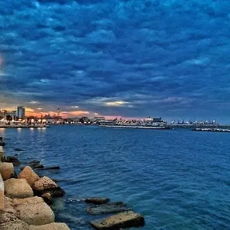 La Casa Di Clhoe Bed and Breakfast Μπάρι