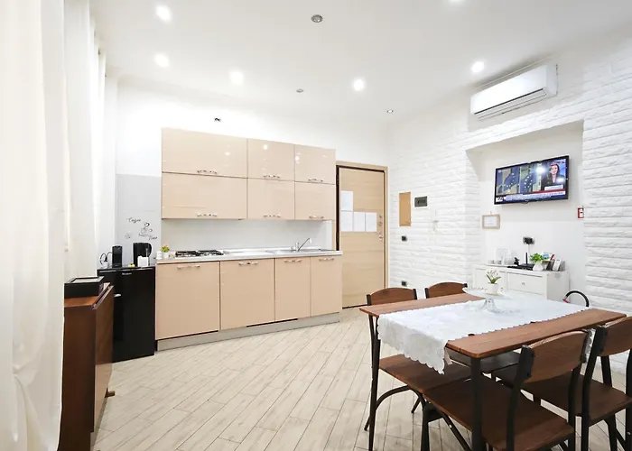 La Casa Di Clhoe Bed & Breakfast Bari