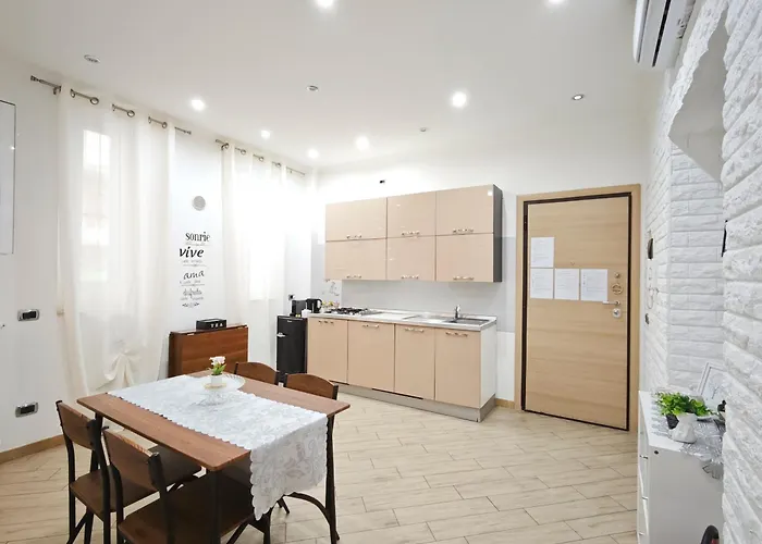 La Casa Di Clhoe Bed & Breakfast Bari