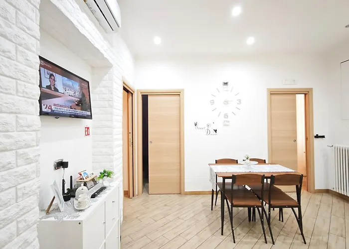 La Casa Di Clhoe Bed & Breakfast