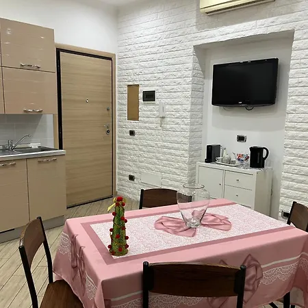 La Casa Di Clhoe 4* バーリ