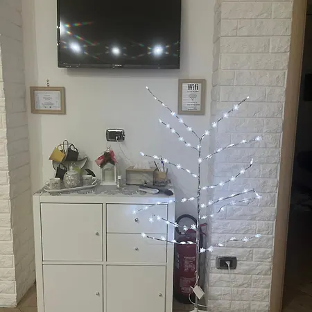 ベッド・アンド・ブレックファスト La Casa Di Clhoe